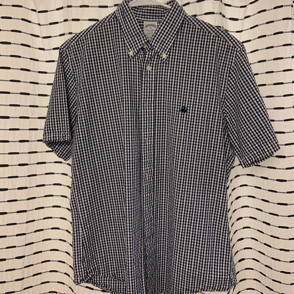 Brooks Brother size M short sleeve button down